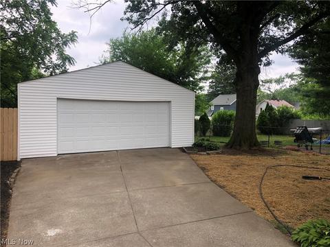 1292 Harmon Ave W, Akron, OH 44307 photo 5