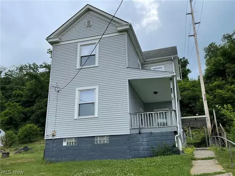 213 Smithfield St, Dillonvale, OH 43917