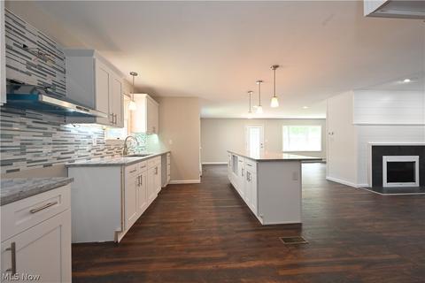 5035 Harper Rd, Solon, OH 44139 photo 5