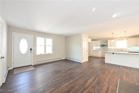 5035 Harper Rd, Solon, OH 44139 photo 3
