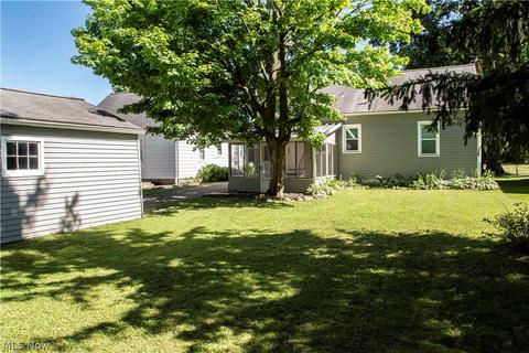 284 Oakley Ave, Youngstown, OH 44512 photo 5