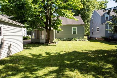 284 Oakley Ave, Youngstown, OH 44512 photo 31