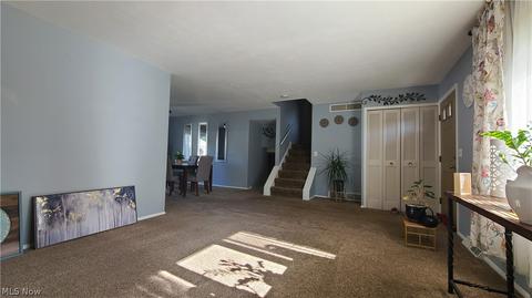 571 Georgetown Ave, Elyria, OH 44035 photo 3