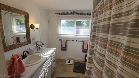 571 Georgetown Ave, Elyria, OH 44035 photo 16