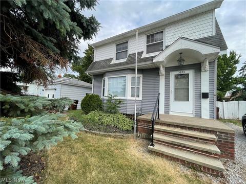 3323 Maplecrest Ave, Parma, OH 44134 photo 1