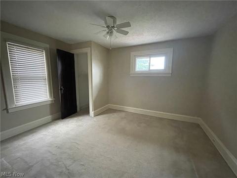 3323 Maplecrest Ave, Parma, OH 44134 photo 12
