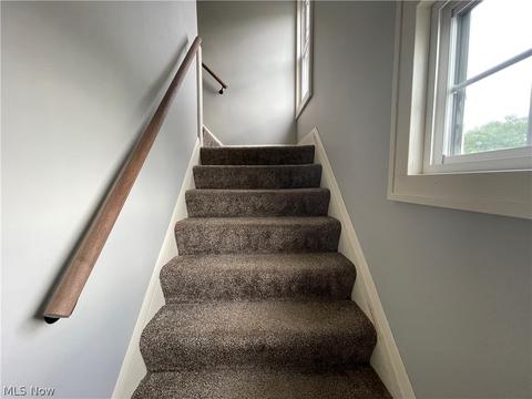 3323 Maplecrest Ave, Parma, OH 44134 photo 7