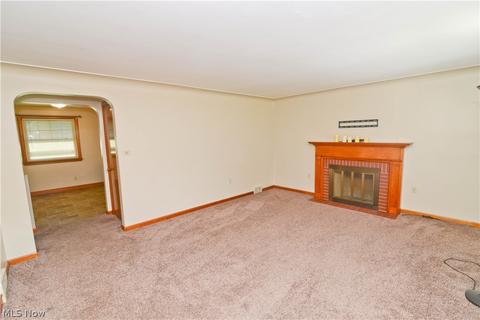 1141 Runge Ave, Struthers, OH 44471 photo 5