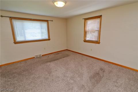 1141 Runge Ave, Struthers, OH 44471 photo 14