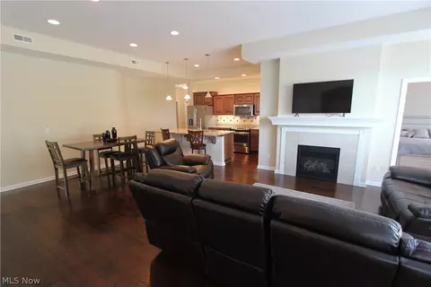 4018 Coventry Ln, Huron, OH 44839 photo 11