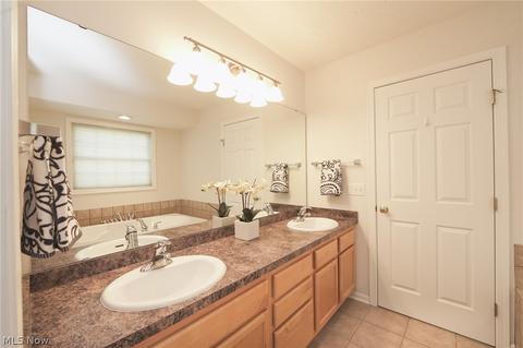 275 Ruby Ln, Streetsboro, OH 44241 photo 22