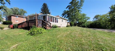 1002 Riverside Dr, Elyria, OH 44035 photo 21
