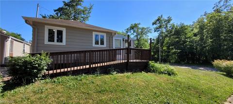 1002 Riverside Dr, Elyria, OH 44035 photo 20