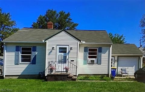 1723 W 8th St, Ashtabula, OH 44004 photo 1