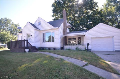 257 Prairie Dr, Akron, OH 44312 photo 1