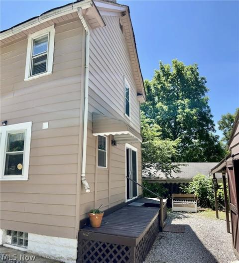 842 Springdale Dr, Akron, OH 44310 photo 22