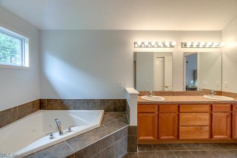 7650 Pinecrest Ln, Solon, OH 44139 photo 22