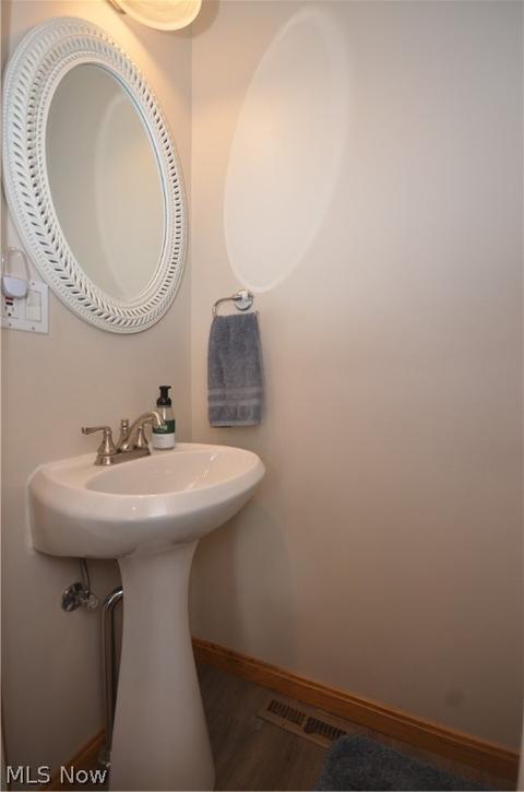 971 Pitkin Ave, Akron, OH 44310 photo 22