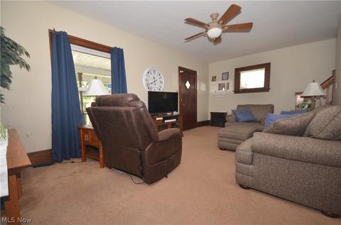 971 Pitkin Ave, Akron, OH 44310 photo 9