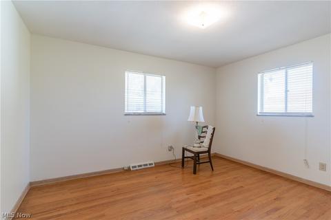 5449 E 141st St, Maple Heights, OH 44137 photo 13