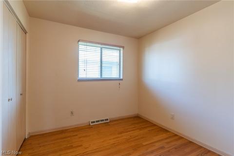 5449 E 141st St, Maple Heights, OH 44137 photo 15