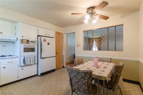 5449 E 141st St, Maple Heights, OH 44137 photo 6