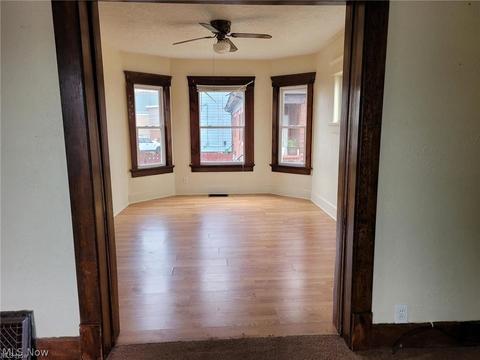 110 Clarendon Ave NW, Canton, OH 44708 photo 4