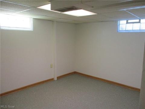 2208 Mark Dr, Lorain, OH 44052 photo 16
