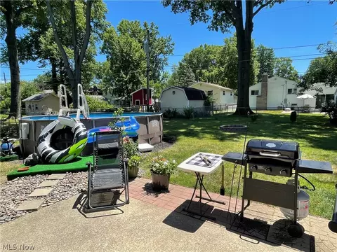 407 Colgate Ave, Elyria, OH 44035 photo 18