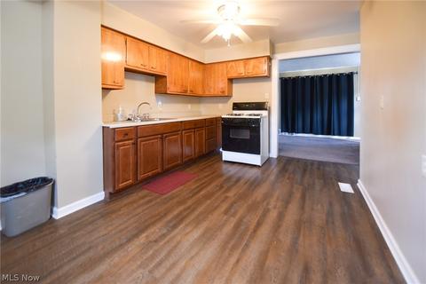 22 E Dresden Ave, Akron, OH 44301 photo 10