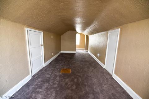 22 E Dresden Ave, Akron, OH 44301 photo 20
