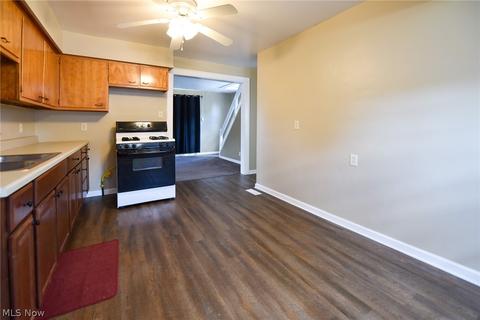 22 E Dresden Ave, Akron, OH 44301 photo 12