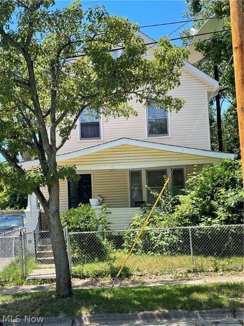 626 Carpenter St, Akron, OH 44310 photo 1