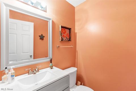 850 Hampton Cir #2, Aurora, OH 44202 photo 16