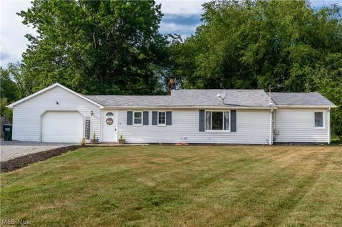 4449 18th St NW, Canton, OH 44708 photo 1