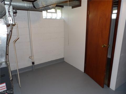 1725 Maple St, Wickliffe, OH 44092 photo 28