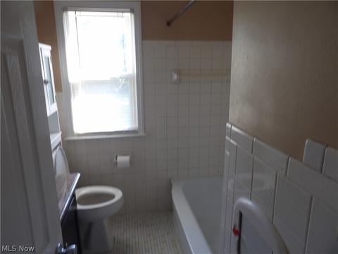 1725 Maple St, Wickliffe, OH 44092 photo 15