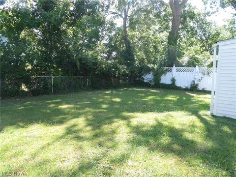 1725 Maple St, Wickliffe, OH 44092 photo 35