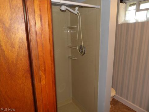 1725 Maple St, Wickliffe, OH 44092 photo 30