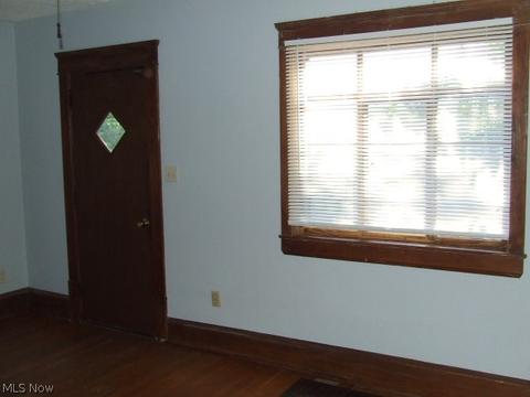 331 Julien Ave, Akron, OH 44310 photo 3