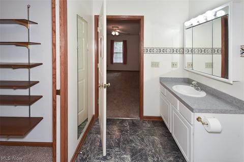 136 Bentley Dr, Elyria, OH 44035 photo 20