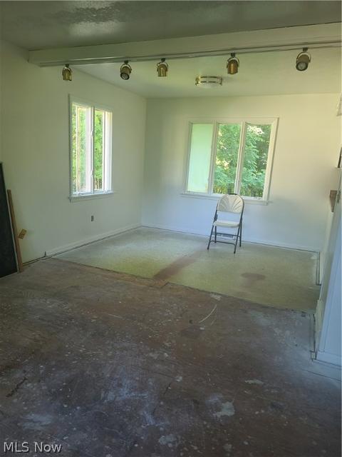 158 Meadow Dr, Elyria, OH 44035 photo 17