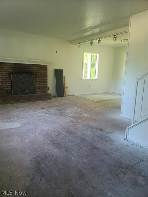 158 Meadow Dr, Elyria, OH 44035 photo 16