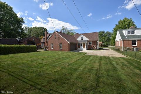 9415 Elsmere Dr, Parma, OH 44130 photo 33
