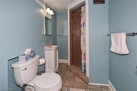 9415 Elsmere Dr, Parma, OH 44130 photo 31