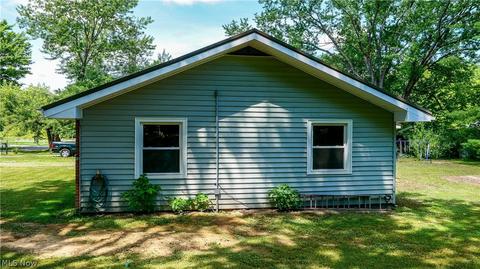 9441 Edgewood Dr, Windham, OH 44288 photo 6