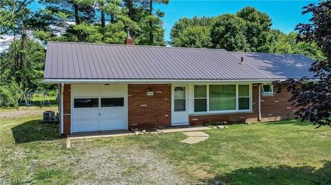 9441 Edgewood Dr, Windham, OH 44288 photo 5