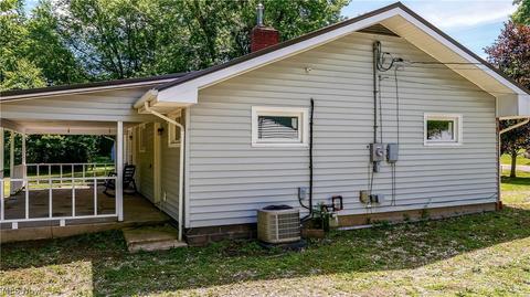 9441 Edgewood Dr, Windham, OH 44288 photo 12