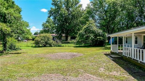 9441 Edgewood Dr, Windham, OH 44288 photo 11