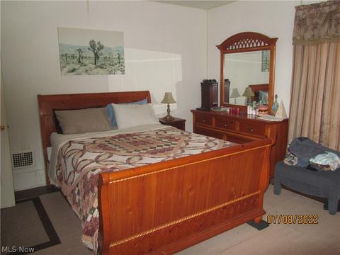 462 Sharp St, Salem, OH 44460 photo 16